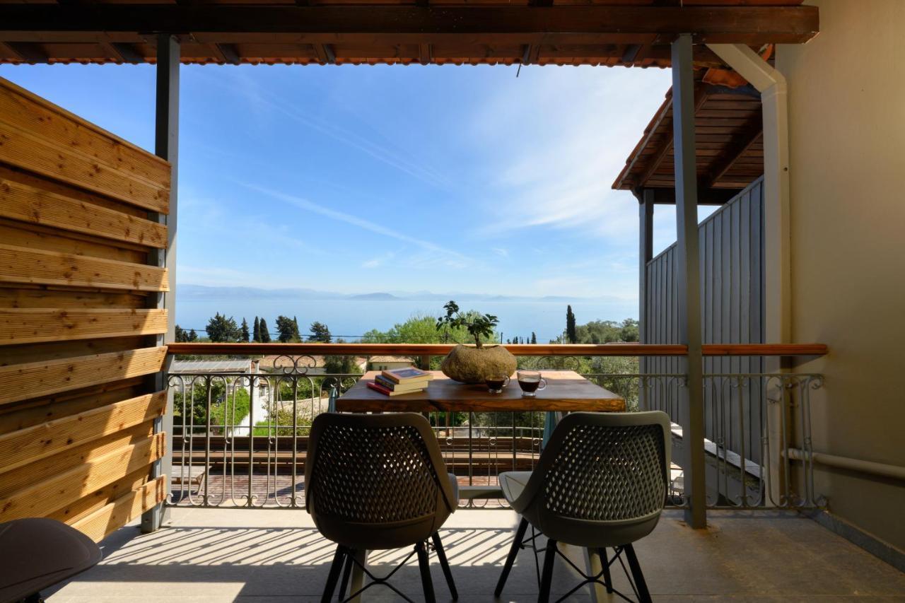 Seven Keys Luxury Suites Ahílio Kültér fotó