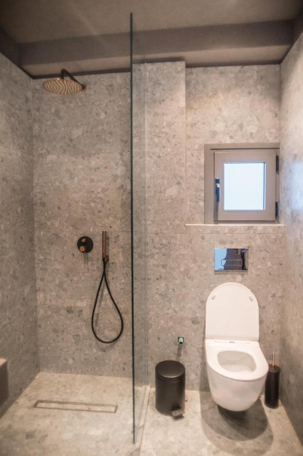Seven Keys Luxury Suites Ahílio Kültér fotó